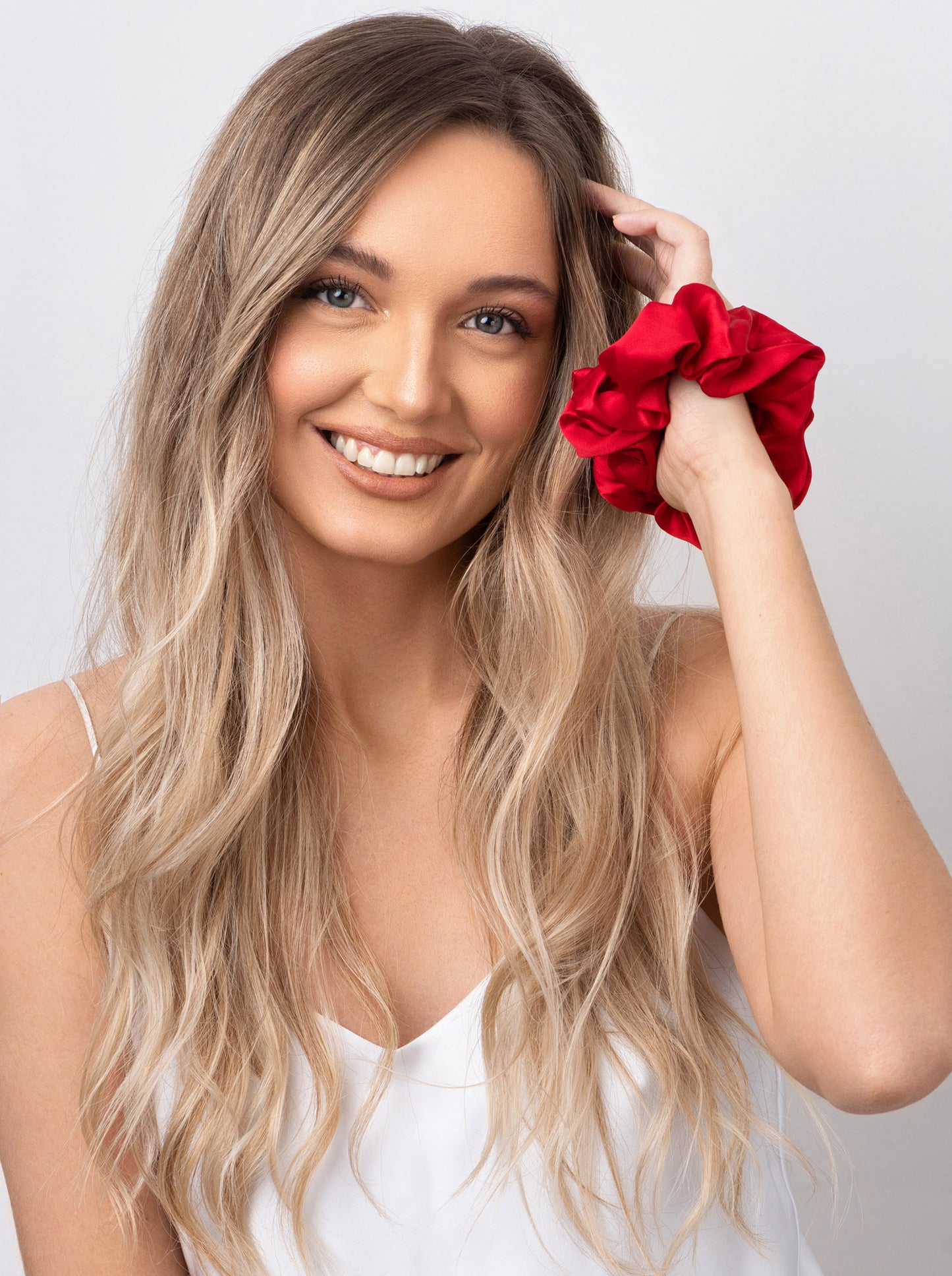 World Cup 2026 Silk Scrunchie Bundle – Red & Yellow
