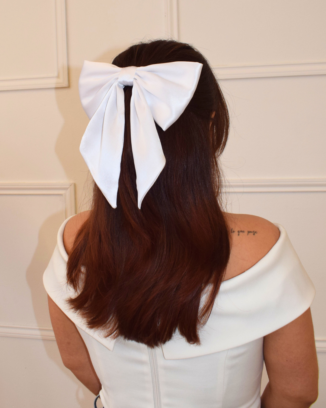 Hair bow - White