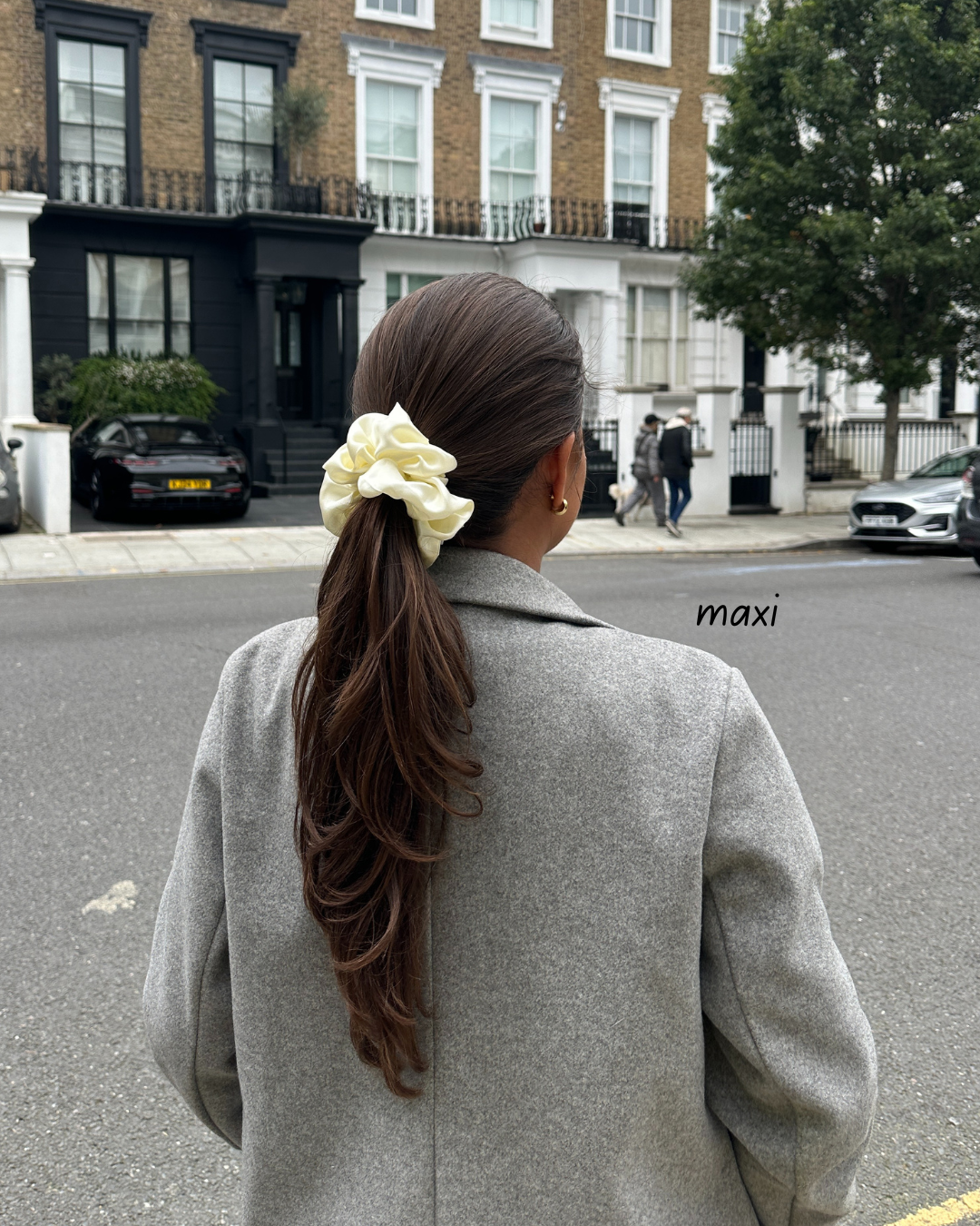 Vanilla Pure Silk Scrunchie