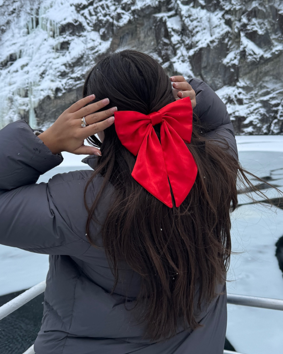 Hair bow - Red