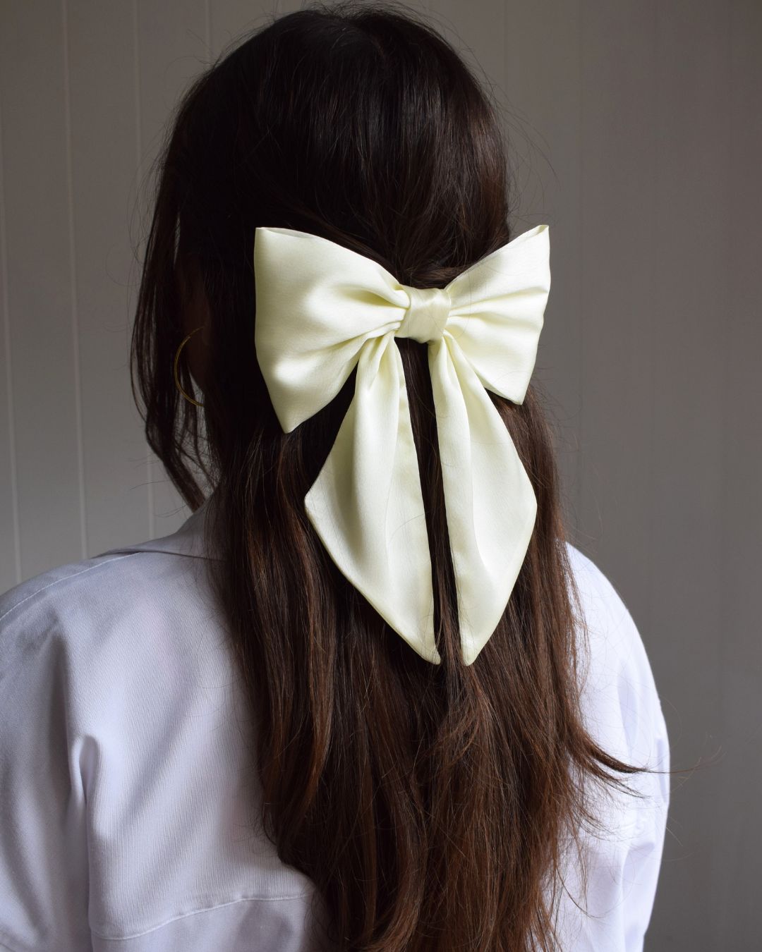 Hair bow - Buttermilk (light yellow)