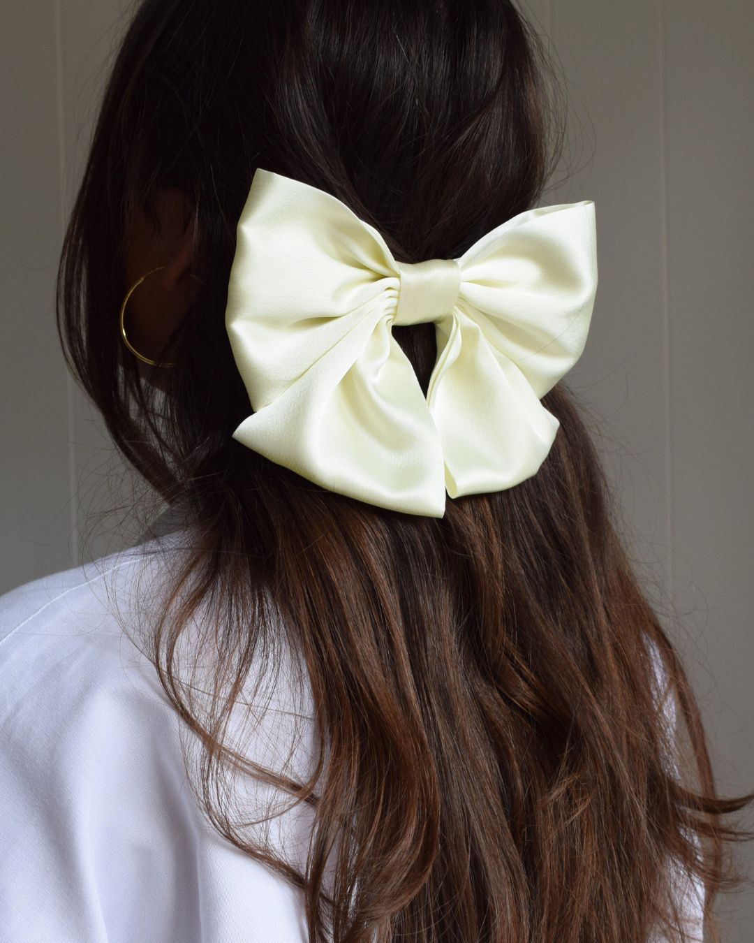 Hair bow - Buttermilk (light yellow)